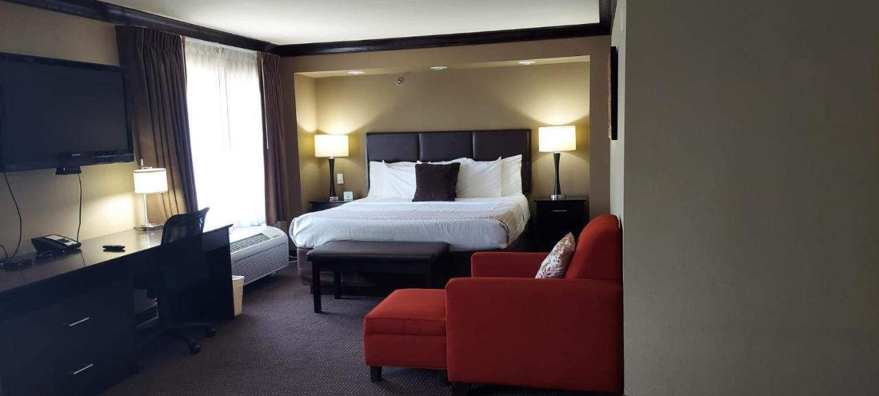 Parkwood Inn & Suites Манхэттен Экстерьер фото
