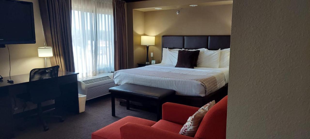 Parkwood Inn & Suites Манхэттен Экстерьер фото