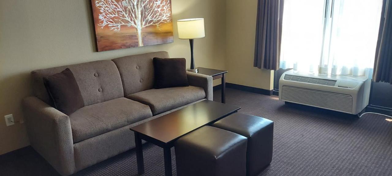 Parkwood Inn & Suites Манхэттен Экстерьер фото