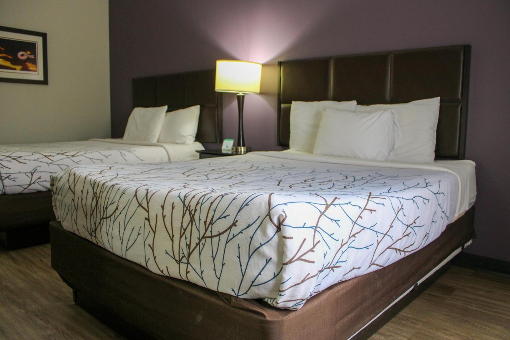 Parkwood Inn & Suites Манхэттен Экстерьер фото
